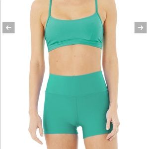 Alo airlift 3’ shorts ocean teal